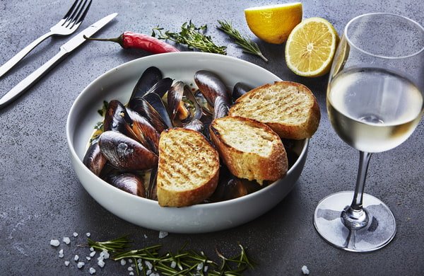 Mussels in White Wine Sauce